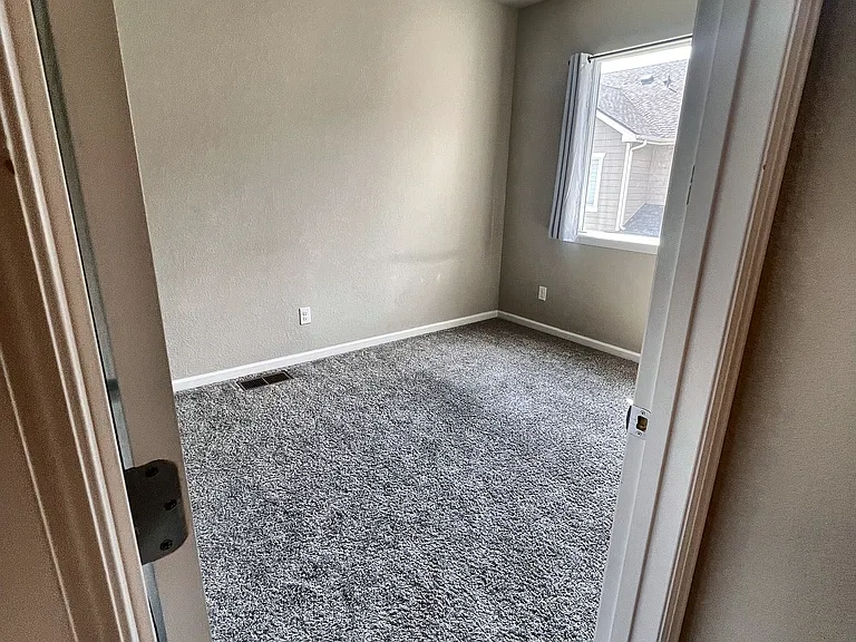 11250 Florence St — Photo 4