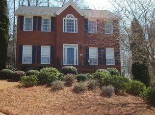 344 Leeward Walk Ln, Alpharetta, GA 30005