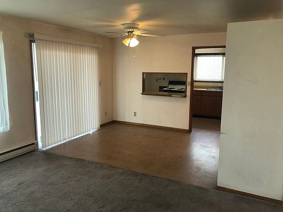 4th image of 226/228 Loring Dr