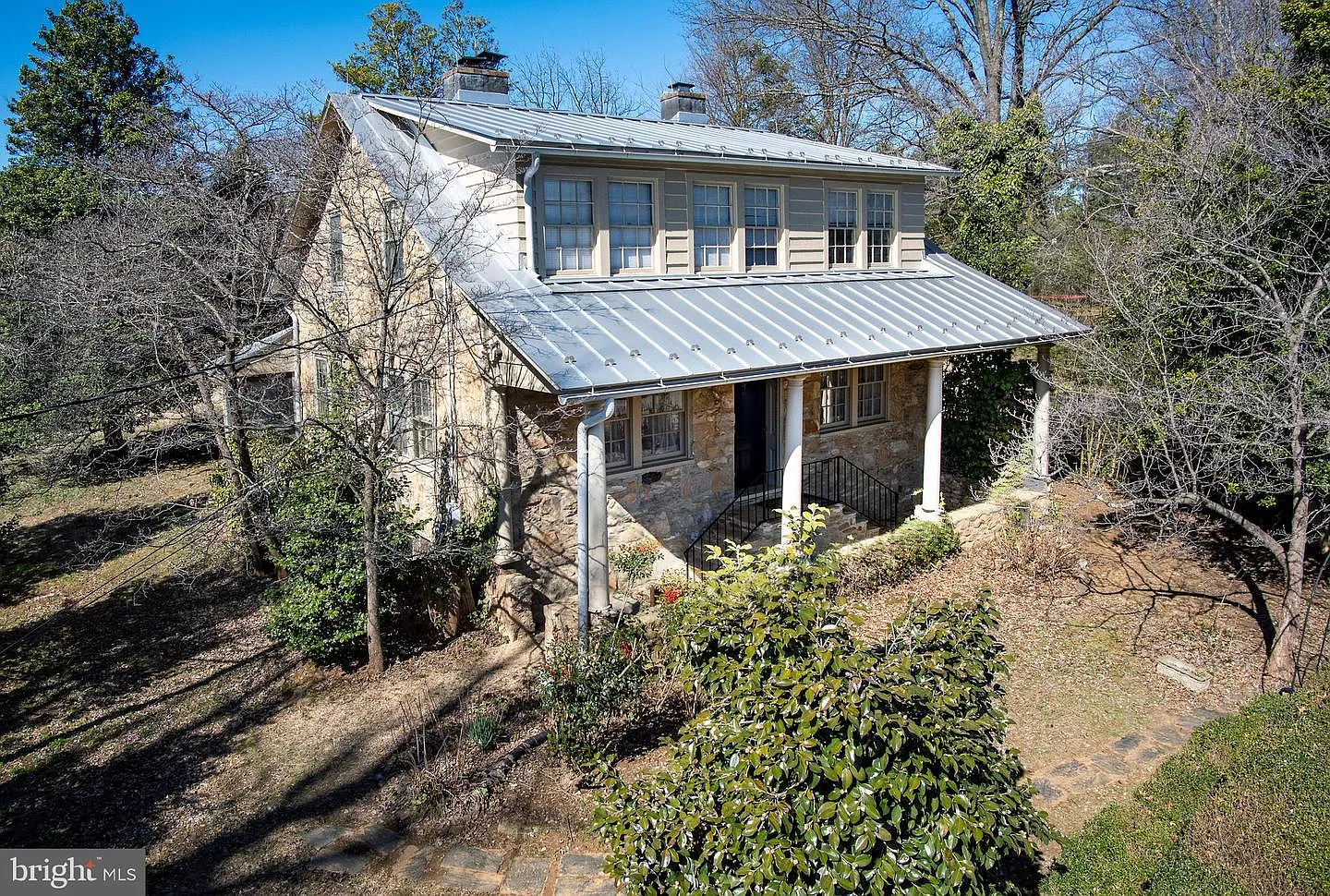 104 Walnut St photo 1