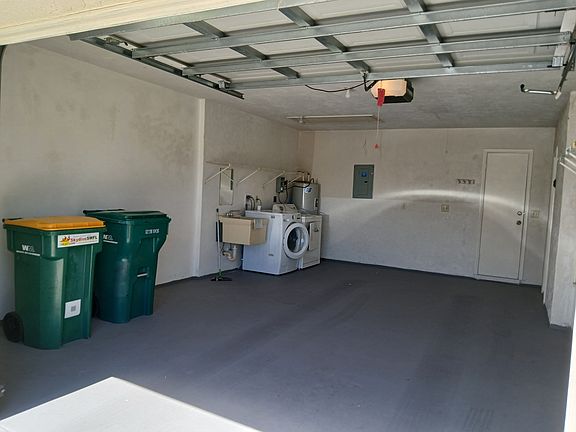 5th image of 4759 Lakewood Blvd #4759