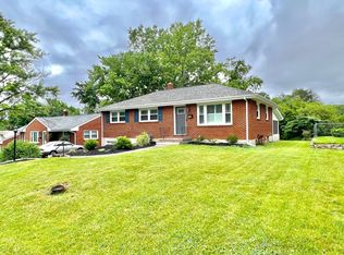 3230 Brandywine Ave, Roanoke, VA 24018