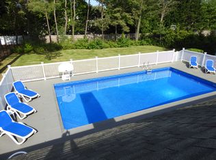 42 Bridle Path, Westhampton beach, NY 11978