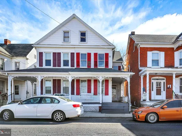 126 E Hanover St, Hanover, PA 17331