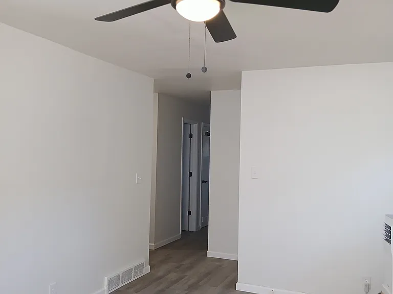 5475 S Elmwood St — Photo 19