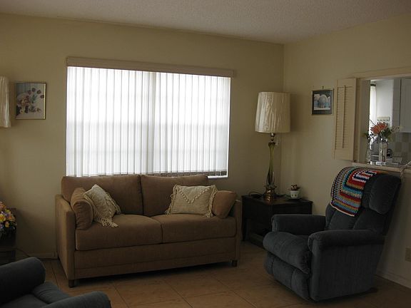 3rd image of 354 Windsor P
