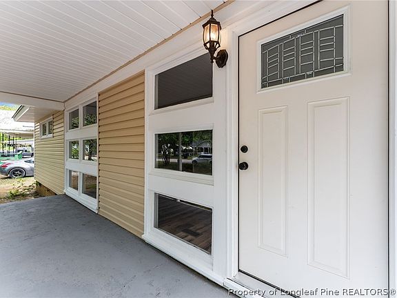 4th image of 1032 Elizabeth Dr