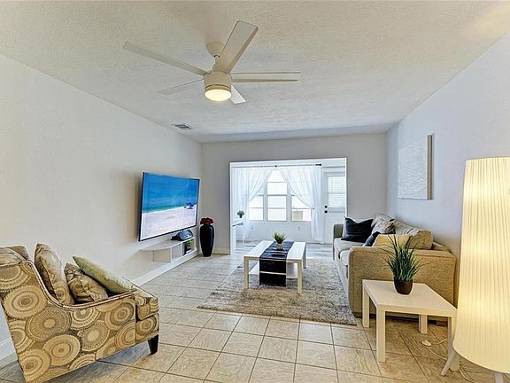 4th image of 9810 Dorado Ave #9810