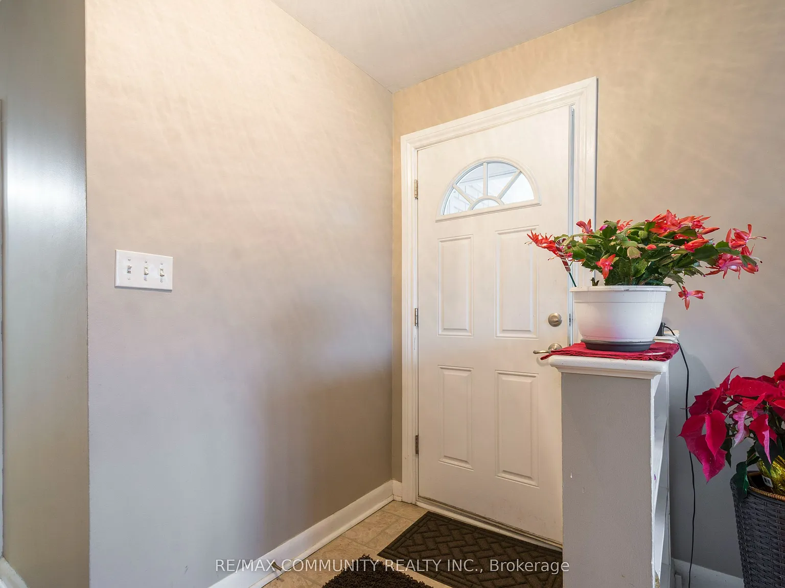 3 bed, $2,600 — Photo 4