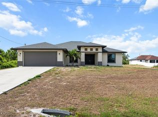 2521 14th St SW, Lehigh Acres, FL 33976