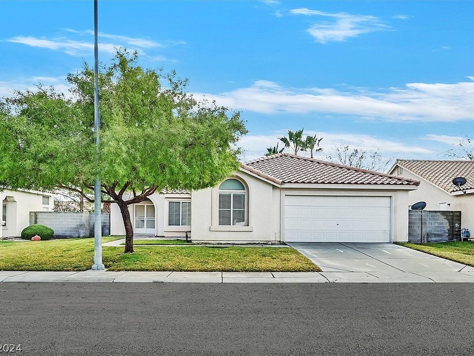 1st image of 1213 Deer Horn Ln