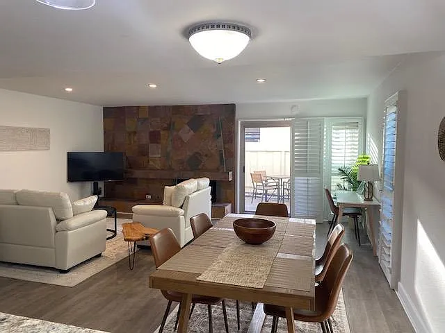 4313 Loma Riviera Ct — Photo 30