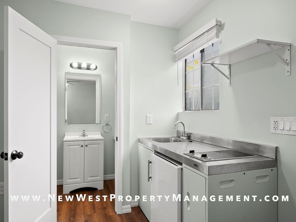 1st image of 1043 Sampson St #B