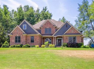 7298 Ridge Line Cir, Dexter, MI 48130
