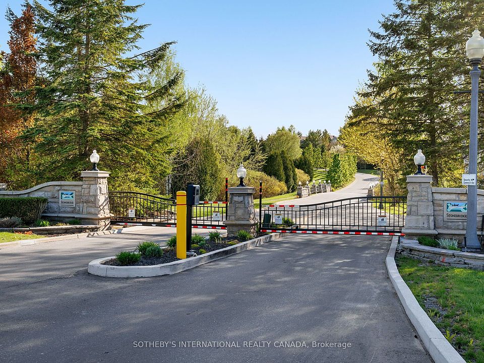 1st image of 463 Crossing Bridge Pl