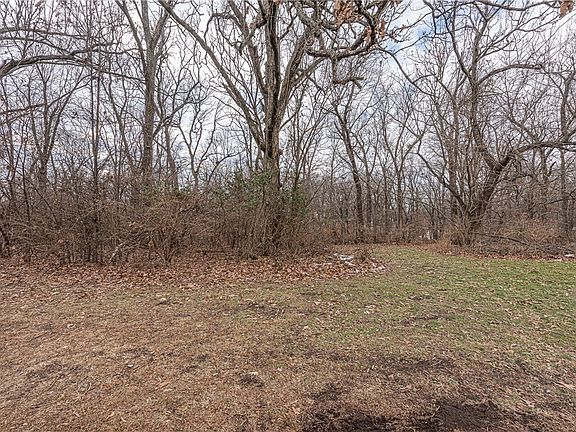 2nd image of 5058 Tall Pine Cir #35