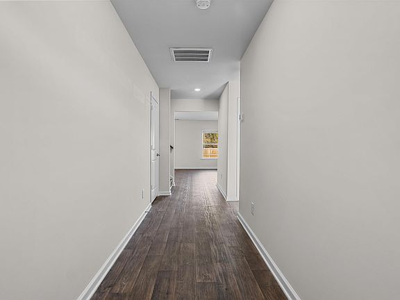 3rd image of 75 Viclynn Run