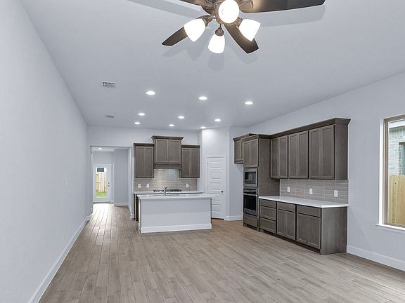 3rd image of 27143 Butterfly Mint Ln