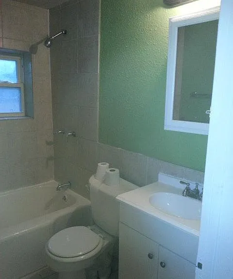 4982 Leaf Ct — Photo 3