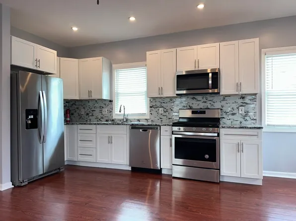 220 Lafayette Ave #1, Lyndhurst, NJ 07071