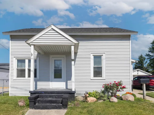 2005 S Euclid Ave, Bay City, MI 48706