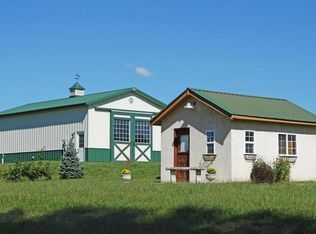 22655 Dye Store Rd, Weston, MO 64098