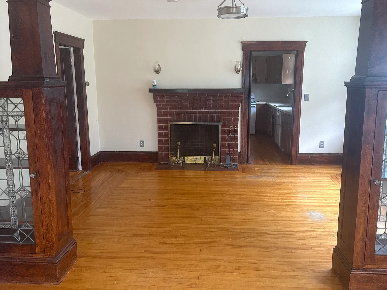 2 bed, 1450 sqft, $1,995 — Photo 4