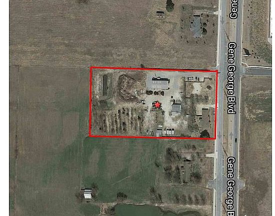 Retail and Commercial Zone