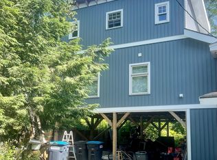 10 Stark Ln, Enfield, NH 03748