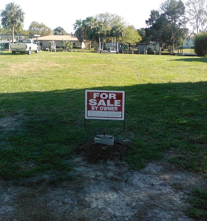 2nd image of 2000 NW 17th St