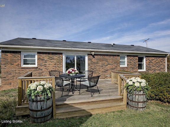 2nd image of 2997 Old Nazareth Rd