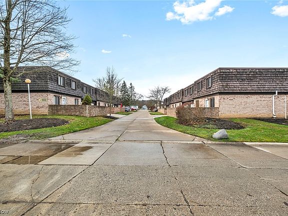 3rd image of 755 Tollis Pkwy