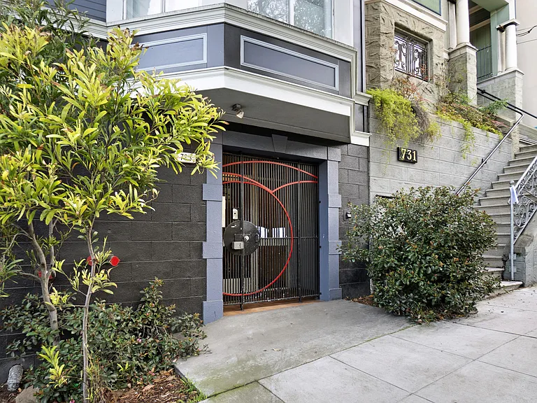 725 Fell St #6 — Photo 2