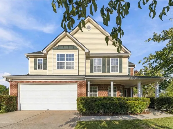 1220 Skylar Ridge Cir, Buford, GA 30519