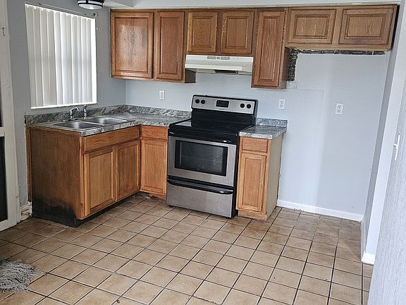4th image of 2602 Avenue M #2602