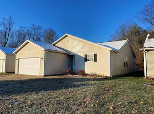 3108 N 12th St, Terre Haute, IN 47804