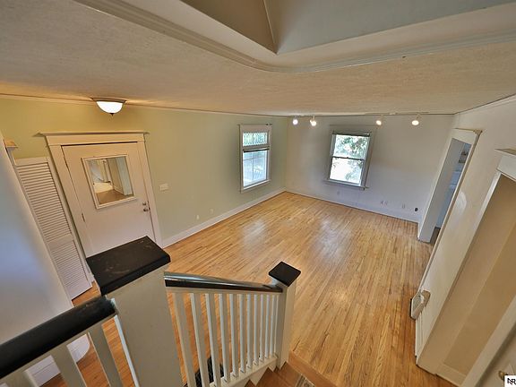 3rd image of 802 N 49th Ave