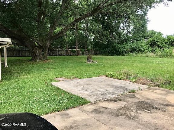 5th image of 300 Mitze Dr