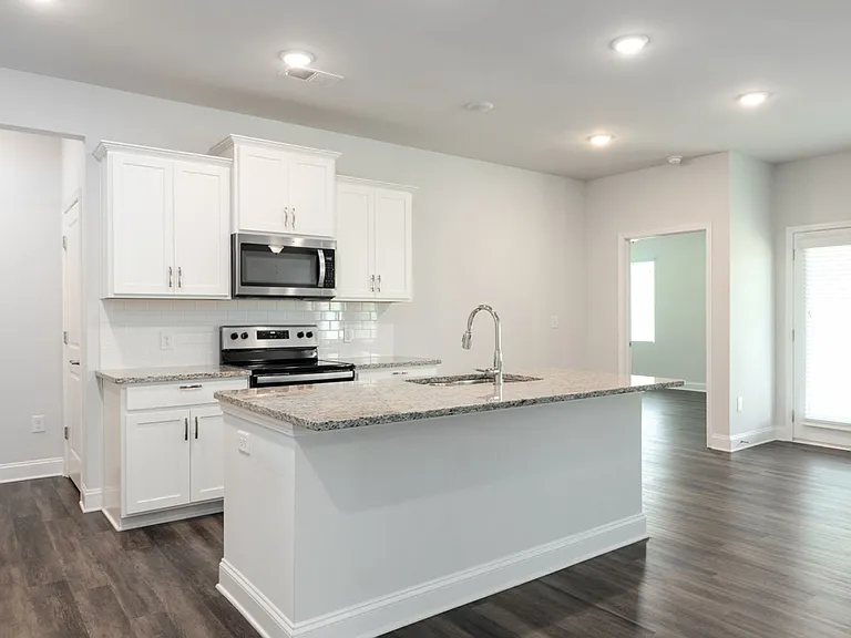 4512 Grove Manor Dr — Photo 3