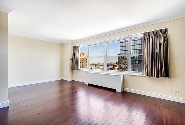 Sold by Compass | media 8