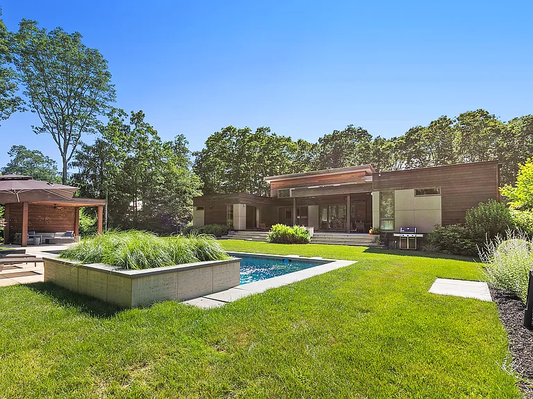 389 Montauk Hwy — Photo 10
