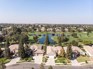 10008 Cinderella Ave, Bakersfield, CA 93311