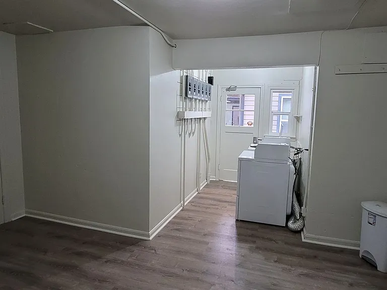 482 E 16th Ave #1-5 — Photo 10