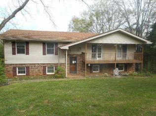 310 Forest Ridge Cir, Bronston, KY 42518