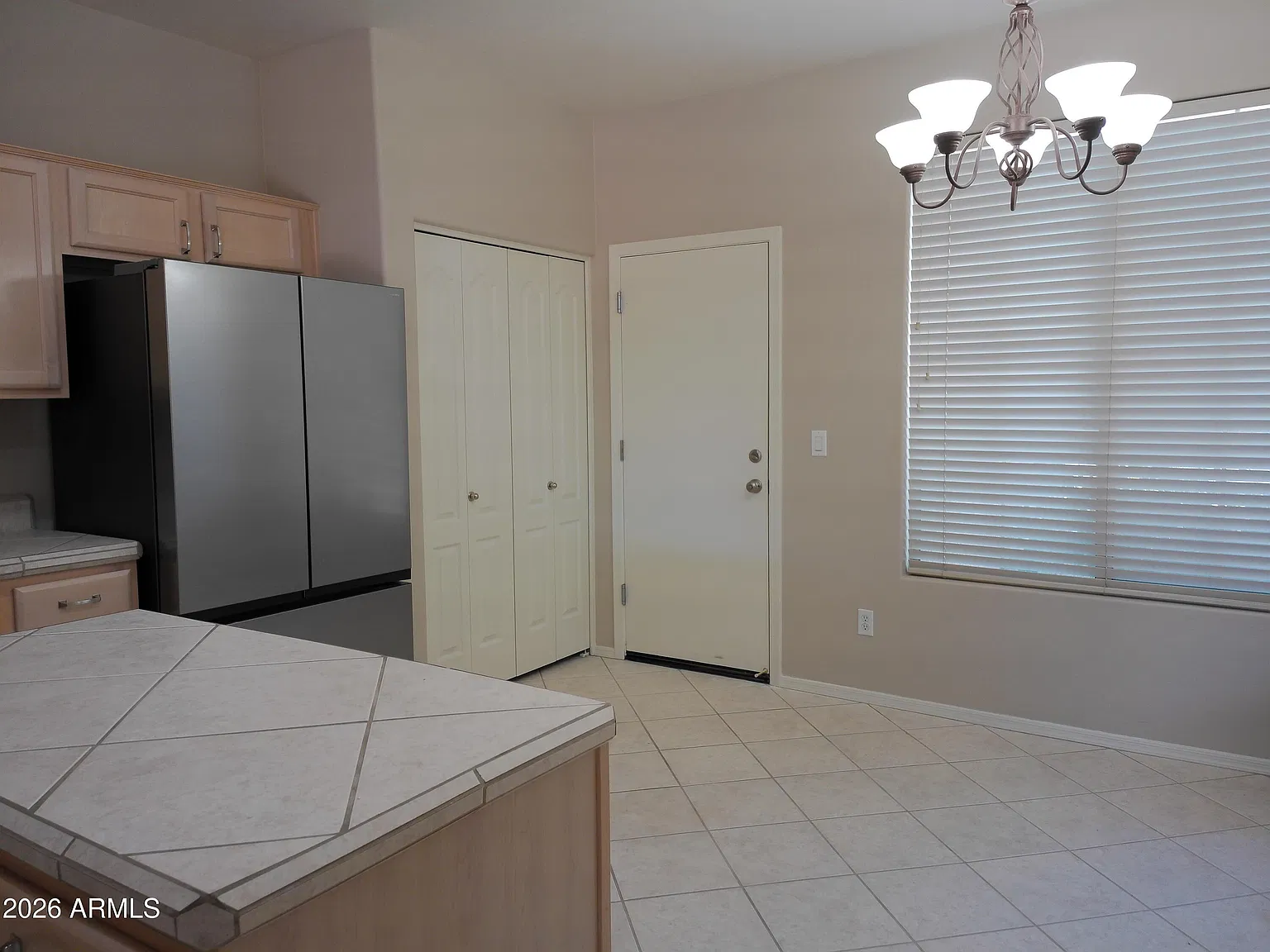 3 bed, 2.0 bath, 1365 sqft, $2,100 — Photo 3