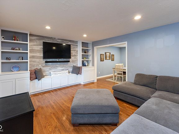 4th image of 190 Briarwood Ct