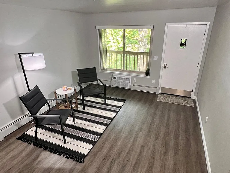 203 S Harris St — Photo 16