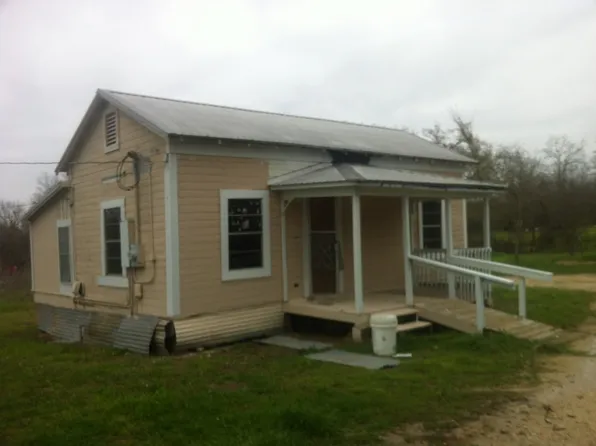 205 Brown St #A, Elgin, TX 78621