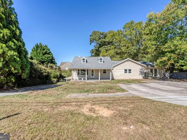 646 Old Cumming Rd, Sugar Hill, GA 30518