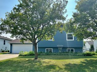 109 9th Ave NE, Dodge Center, MN 55927